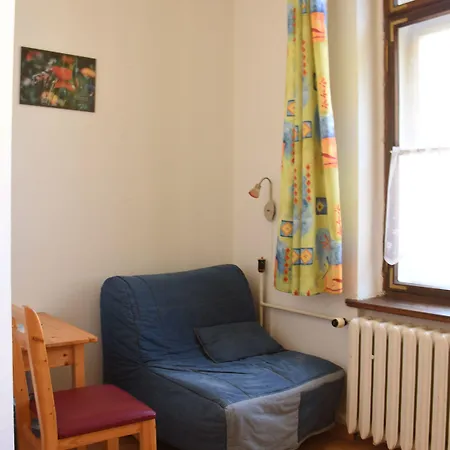 Zur Wartburg 괴를리츠