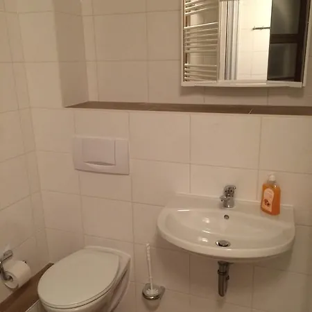 Zur Wartburg 괴를리츠