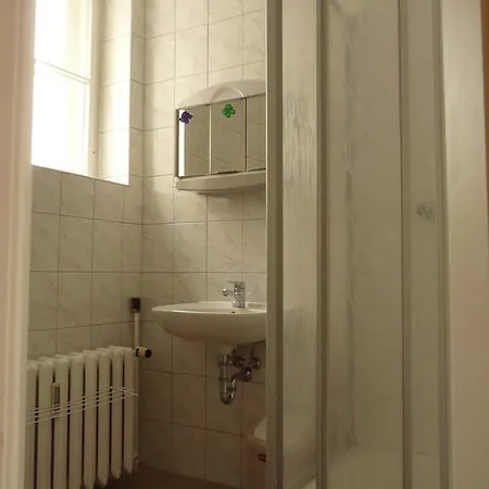 Zur Wartburg Casa de hóspedes Görlitz