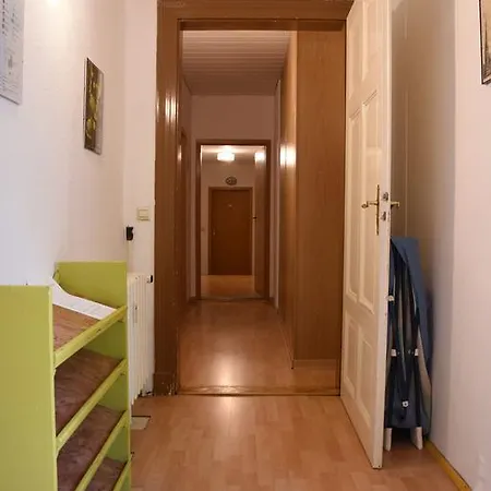 Zur Wartburg 게스트하우스 괴를리츠