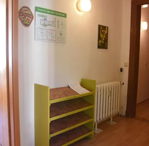 Zur Wartburg Pensión 3*